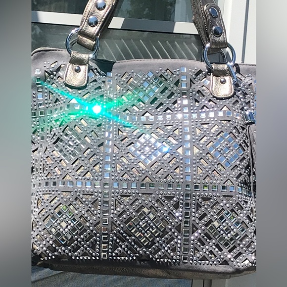 NWOT NEVER CARRIED Bling 
Med/Large Shoulder Hobo Bag - Picture 2 of 14